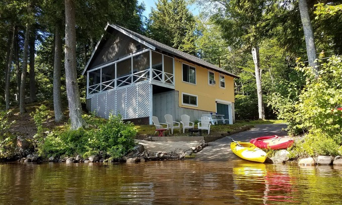 Limerick Casa | Retiro relajante en el lago Sokokis