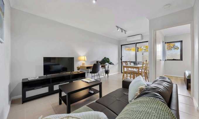 Rockingham Apartamento | Tranquil Rockingham Base for Corporate Guests