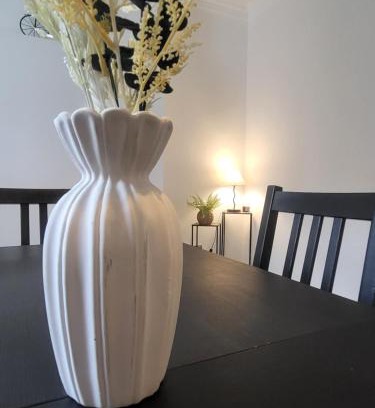 Hythe Casa | Relaxing Seaside Stay 3-Bed Home Minutes from Hythe Beach