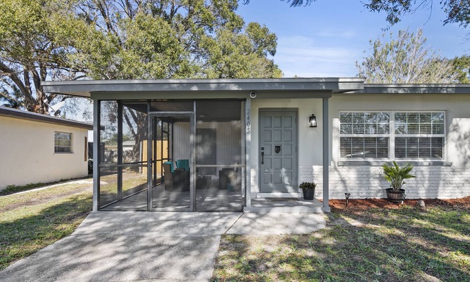 South Bradenton Casa | Relaxing West Bradenton Home 4 Bed/2 Bath/Close To Various Beaches/Ideal Area