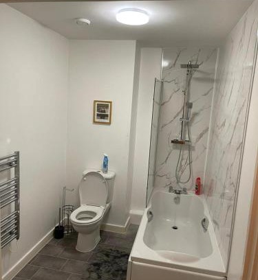 Wolverhampton Apartamento | Remarkable 2-Bed Apartment in Wolverhampton