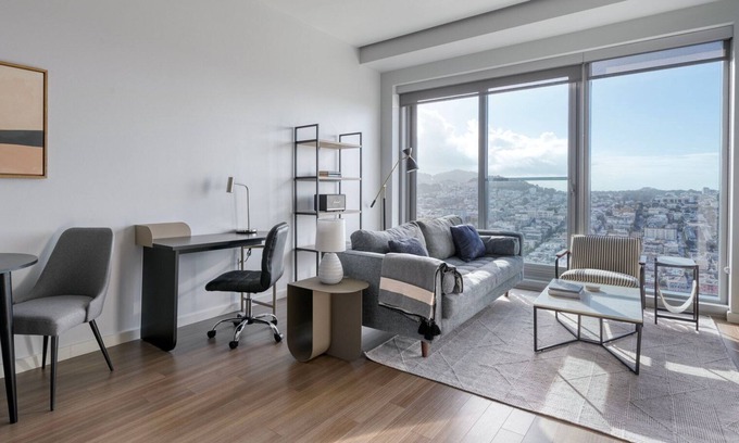 Civic Center Apartamento | Remarkable Hayes Valley 1BR w/ Pool, walk to Tech HQs, by Blueground