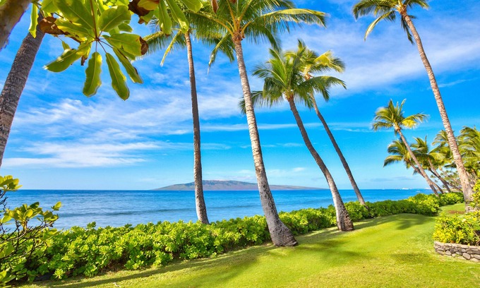 Downtown Lahaina Casa | Notable Oceanfront Living ubicación impresionante