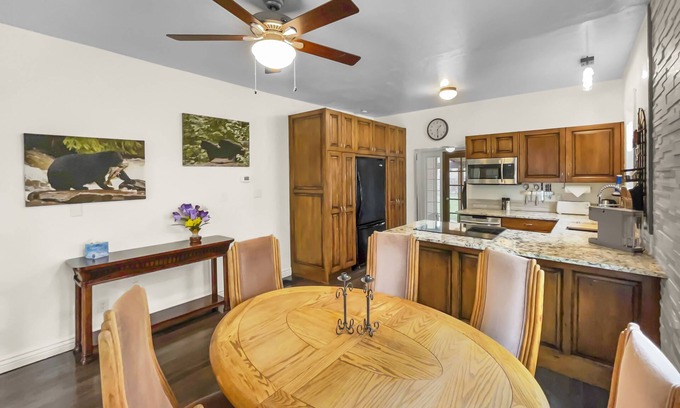 Grand Junction Cabaña | Reminiscent Downtown Cottage