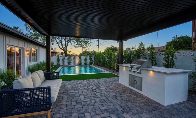 Scottsdale Estates Nine Casa | Remodeled 6BR Scottsdale Hideaway in Old Town