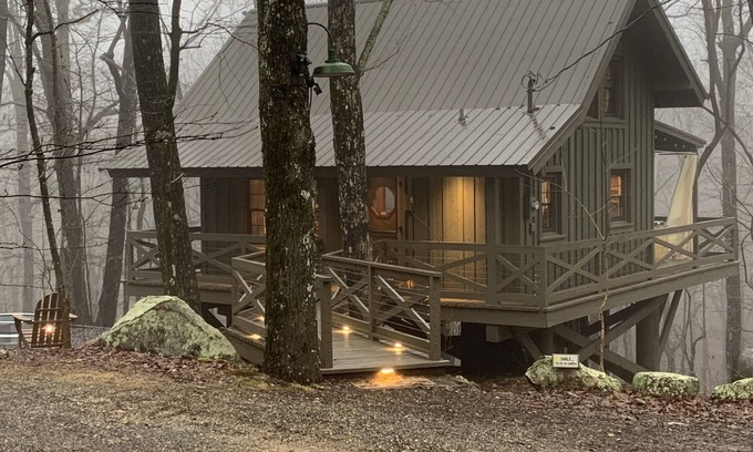 Mentone Casa | Remodeled Cabin near DeSoto State Park and Downtown Mentone