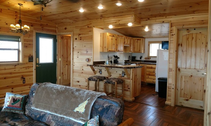 Sheridan Cabaña | Remodeled Cottage w/Gfireplace, super close to Fred Meijer Heartland trail
