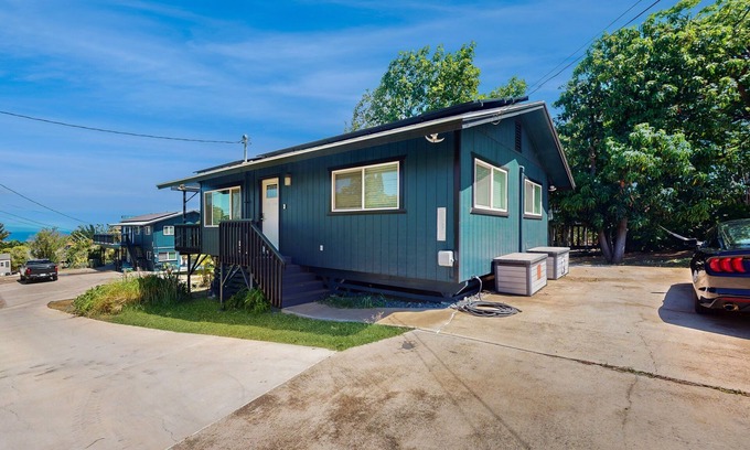 Kihei Cabaña | Remodeled cottage with AC, ocean views, yard & lanai - near beach, golf & dining