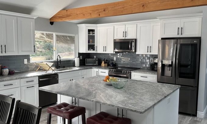 San Marcos Casa | Remodeled extended stay home