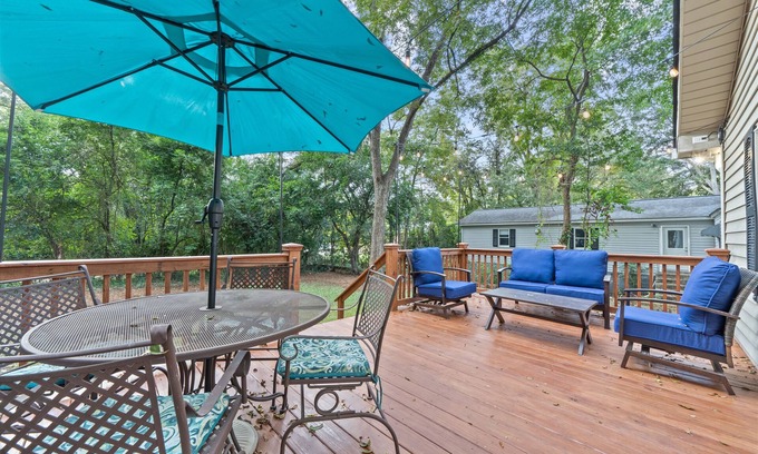 Milledgeville Casa | Remodeled historical cottage! 5 minute walk to Georgia College & downtown Milly!