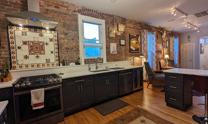 City Park West Casa | Remodeled Historic 2Bed 2Bath House in the heart of the Hospital District
