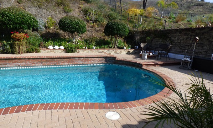 Agoura Hills Casa | Remodeled one story pool home, hiking trails, lake, beach & more..