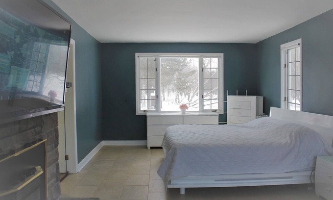 Tweed Casa | Remodeled River/water front country home in nature and camping spot