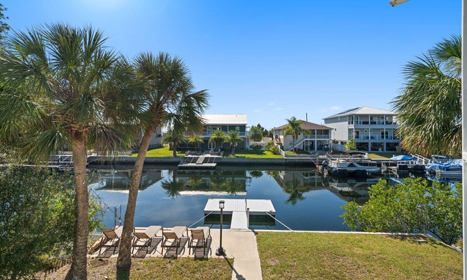 Spring Hill Casa | Remodeled Waterfront Home Direct Gulf Access. Fishing, Boating, Scallop Paradise