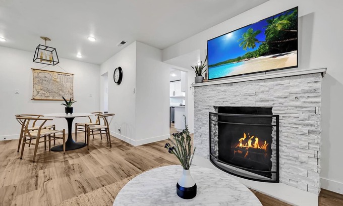West Sacramento Casa | Remodeled West Sacramento home in quiet location!