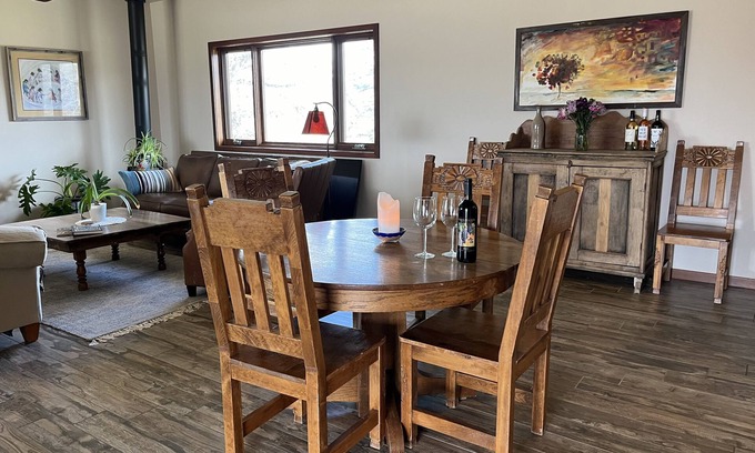 Kirkland Casa | Remote Arizona Vineyard Peace & Solitude in Cozy Barn