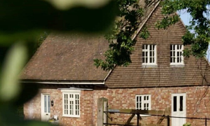 Old Somerby Cabaña | Remote cosy Cottage with Wood burner.
