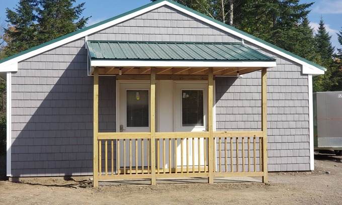 South Aroostook Cabina | Remote Hunting Cabin in Northern Maine - Moose's Den