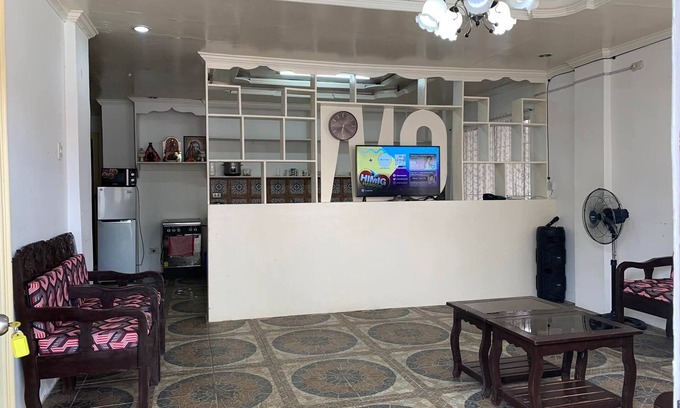 Talisay Casa | Ren Cebu Retreat, 2 story split house this property is in the First floor.