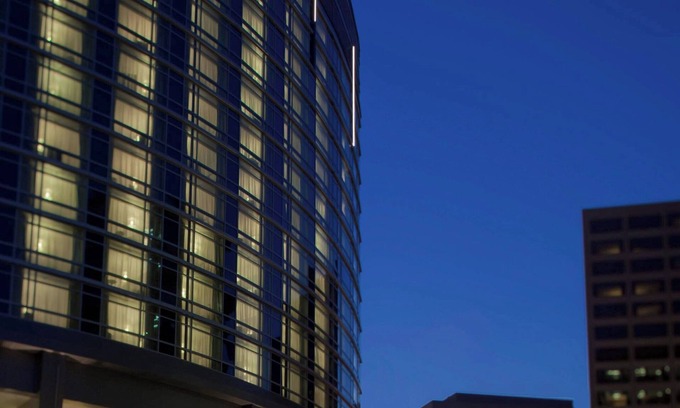 Crystal City Hotel | Renaissance Arlington Capital View Hotel