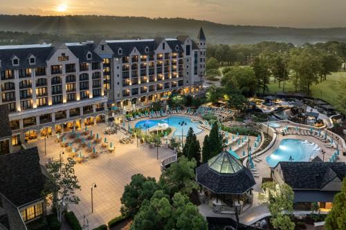 Shannon Complejo | Renaissance Birmingham Ross Bridge Golf Resort & Spa