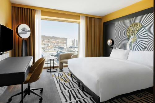 Escher Wyss Hotel | Renaissance Zurich Tower Hotel
