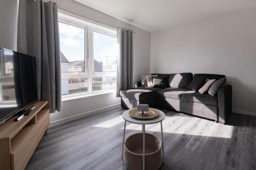 Shieldhall Casa | Renfrew House