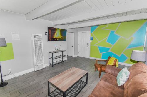 Northeast Reno Casa | Reno Upper Unit with King Bed & Pull-Out Couch