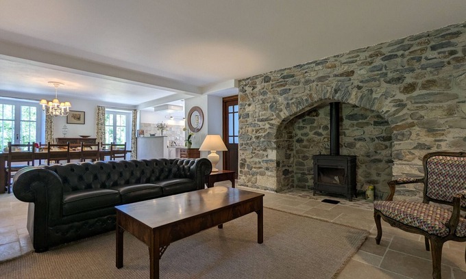 Saint-Arcons-de-Barges Cabaña | Casa rural renovada, hasta 10 pers., jardín privado, Alta Loira