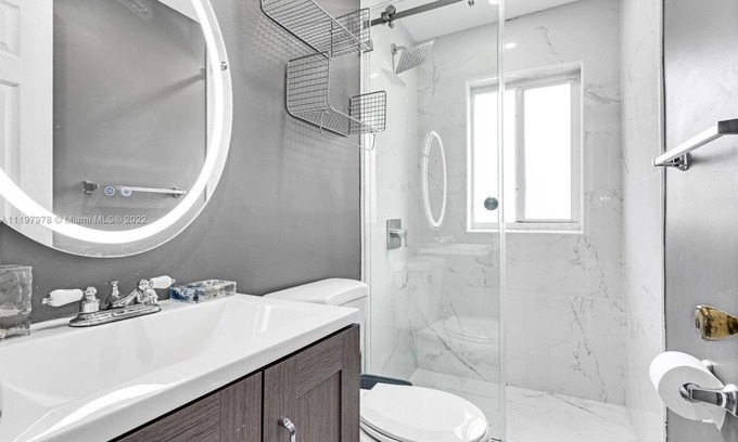 Highland Garden Cabaña | Renovated 1 Bedroom/1Bath with Washer and Dryer