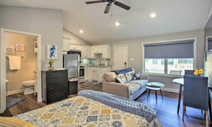 Hot Springs Cabaña | Renovated 1930s Cottage 4 < 1 Mi to Natl Park