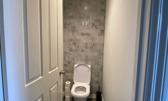 Richmond Apartamento | Renovated 3BR Family Home in Richmond w/ Parking