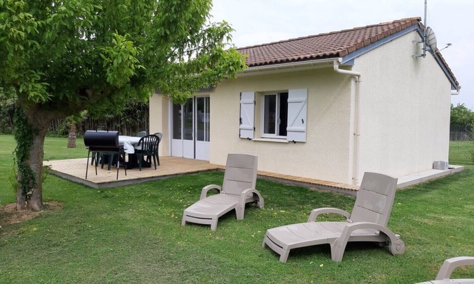 Le Verdon-sur-Mer Casa | Casa renovada de 3 estrellas totalmente renovada con jardín a 800 m de las playas.