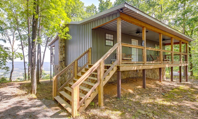 Pikeville Cabina | Renovated Cabin w/ Decks, Views, & Fire Pit!