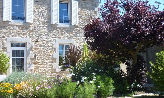Saint-Pol-de-Leon Casa | Cortijo reformado junto al mar