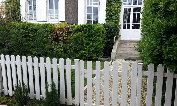 Champagne-les-Marais Cabaña | Casa renovada con jardín, admite mascotas, cerca de playas de Vendée