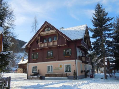Michaelerberg-Pruggern Casa | Renovated Mountain Retreat Stay