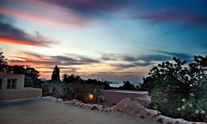 Kos Casa | Renovated old traditional House