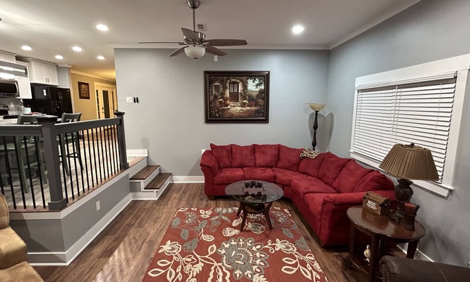 Hopewell Casa | Renovated ranch home, 1850 sf-15 mins to Whacker -25 mins to Chattanooga Airport