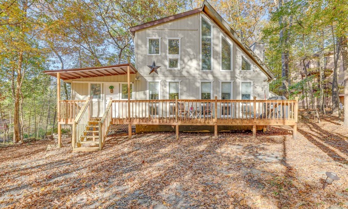 Bushkill Chalet De Esquí | ¡NUEVO! Precioso Chalet moderno recientemente renovado!