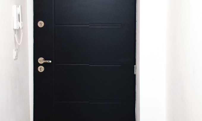 Donji Grad Apartamento | Renovated Studio w Floor Heating 65" TV, Washer & Tumble Dryer