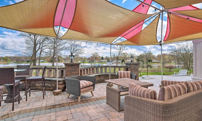 Deale Casa | Renovated Waterfront Estate w/ Dock & Views!