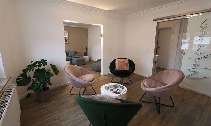 Gemund Casa | Renoviertes und Gemütliches Ferienhaus am Eifelsteig - Alte Maßschneiderei