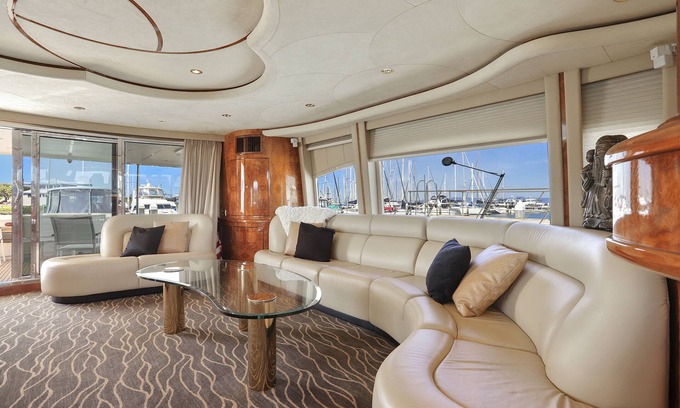 Oakland Alquiler De Eote | Rent A Luxury Yacht! The Below Deck Experience!