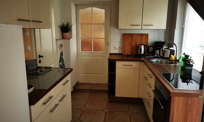 Blossin Apartamento | Rent a vacation apartment in Blossin/Heidesee - Tesla fitters' room, fitters' apartment