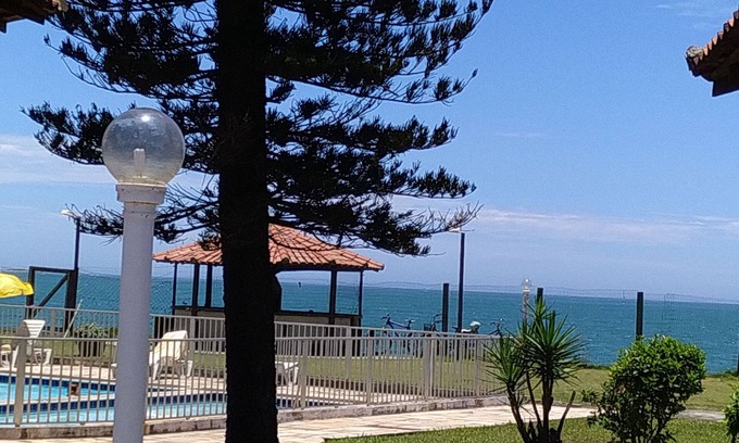 Rio das Ostras Casa | Alquilo chalet frente al mar con 2 suites reformadas baño PNE