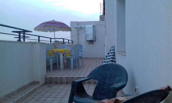 Hiboun Casa | alquiler para vacaciones, bonito apartamento bien equipado en zona turística de Mahdia