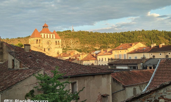 Cahors Old Town Casa | Rent large and beautiful house in the heart of historic old Cahors
