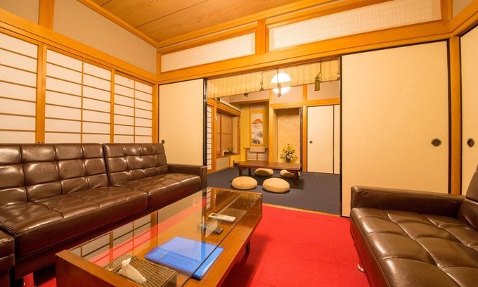 Minami Ward Casa | Rental 1 building Hiroshima Danbara Guest House / Hiroshima Hiroshima