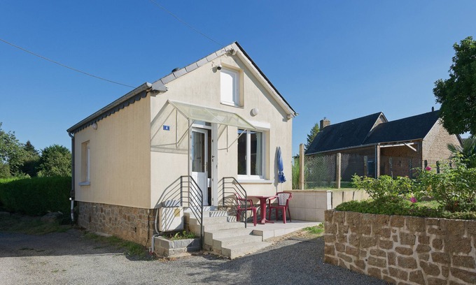 Monthault Casa | Alojamiento para 2 personas, a 7 km de Louvigné-du-Désert (35420)